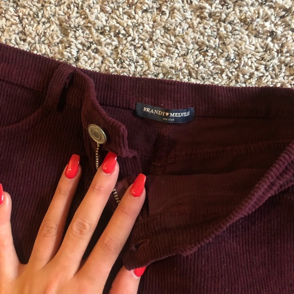 Brandy Melville burgundy skirt - Picture 4 of 5